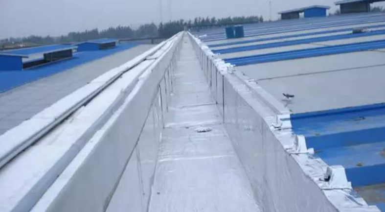 东西湖办公楼屋面防水案例