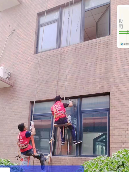 东西湖承接各类窗户玻璃维修